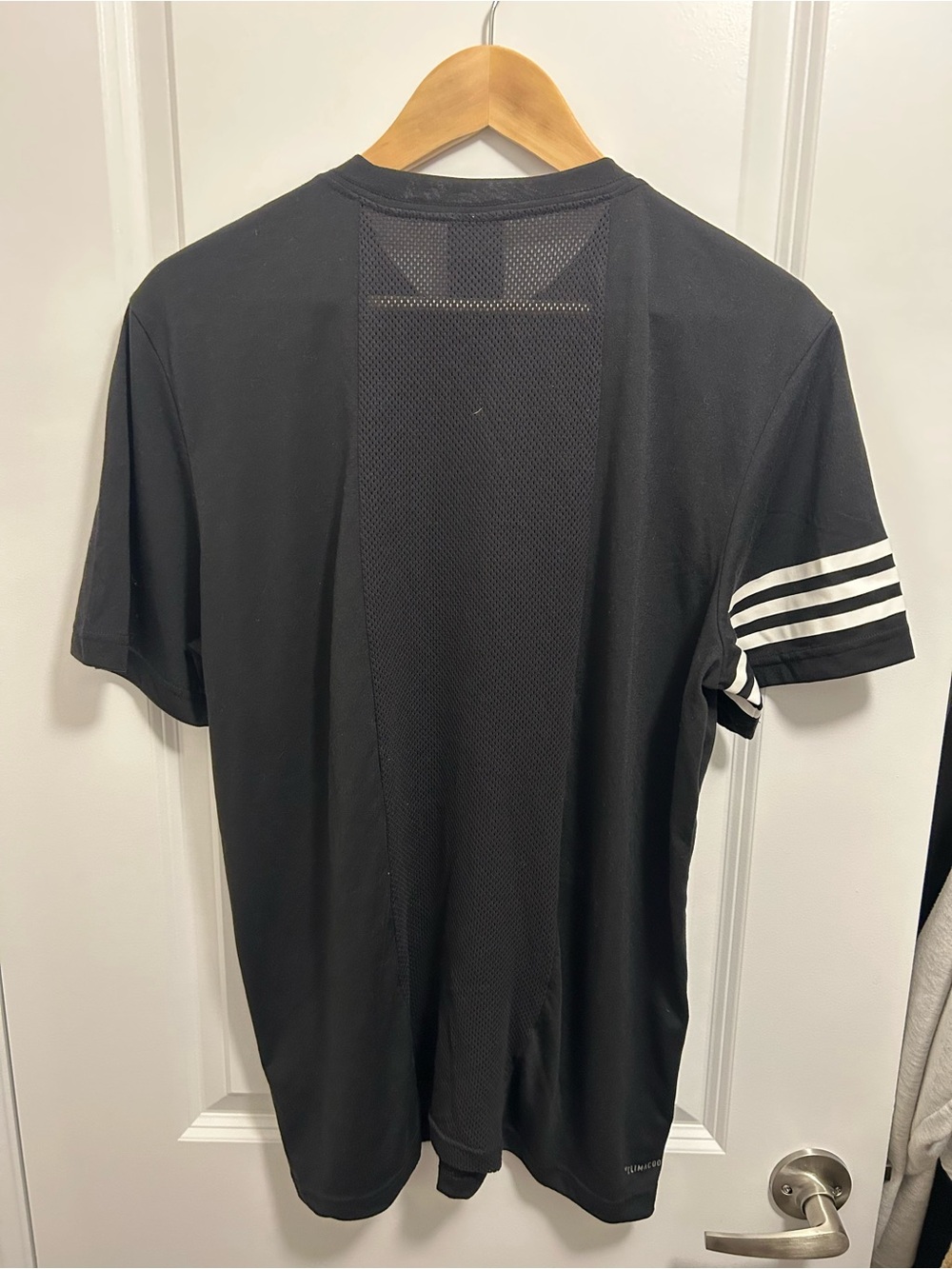 adidas L Women’s Climacool Black Logo Tee with Sleeve Stripes - Picture 4 of 5